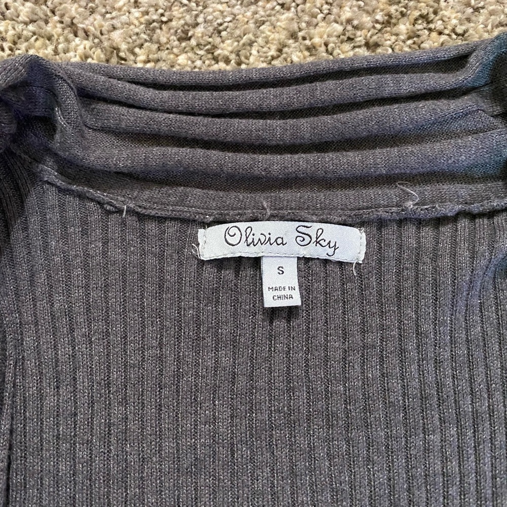 Cardigan - Picture 2 of 3